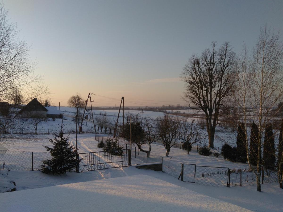 Domek BiałojanY Zewnętrze zdjęcie